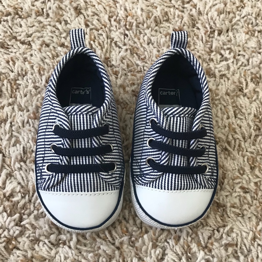 Seer-sucker Crib Shoes